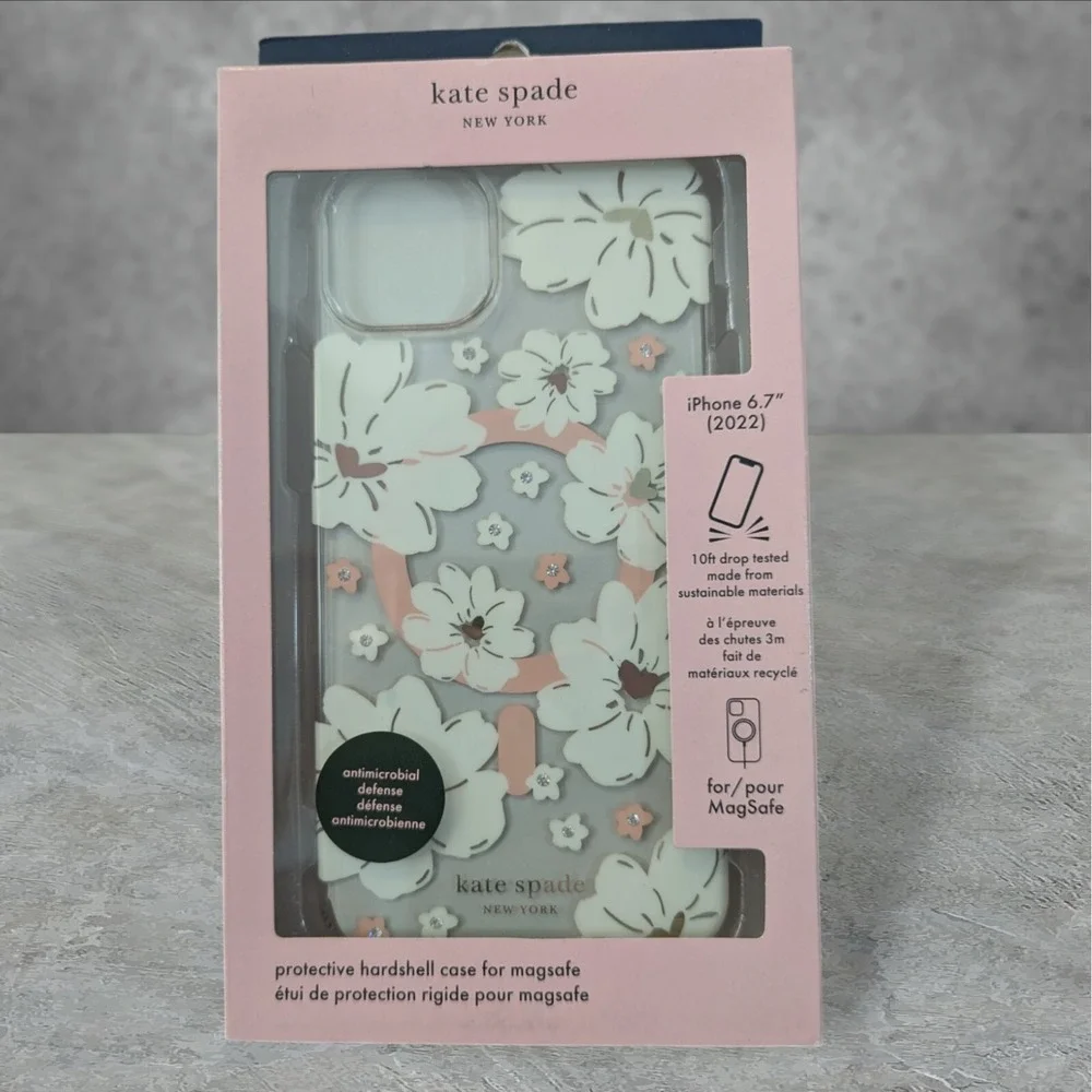 Kate Spade New York MagSafe Case‎ for Apple iPhone 6.7 2022 (14 Plus) - Peony W4